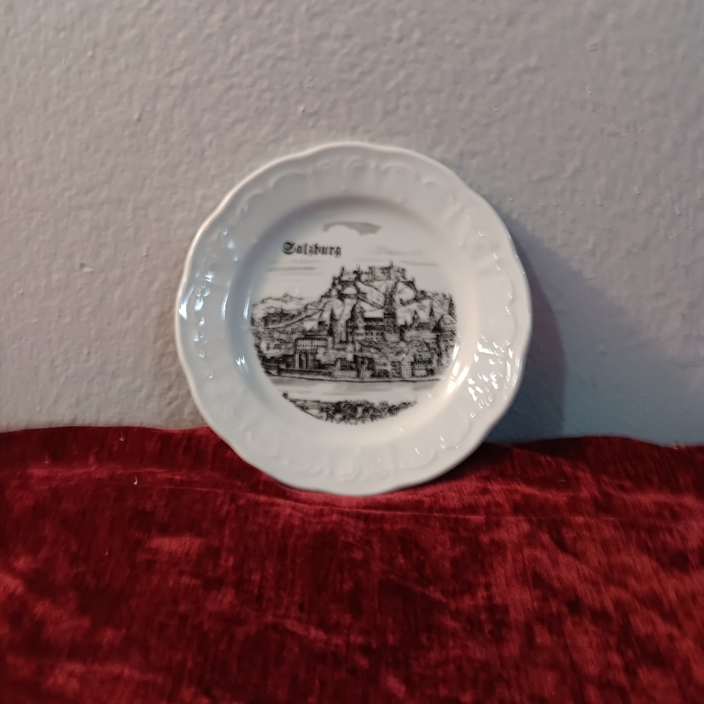 Vintage Porcelain  Salzburg Plate